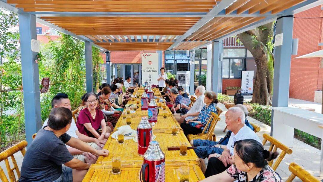 村街道革新社区：老旧焕新暖桑榆 情系银龄